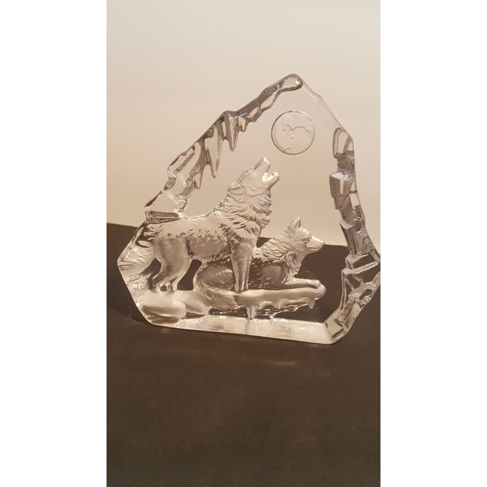 Crystal Etched Howling Wolves Sculpture Paperweight Clear 6.5 X 6.5 - Picture 5 of 8